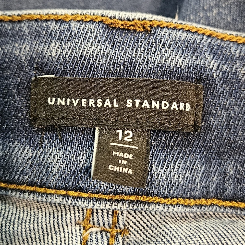 Universal Standard classic straight